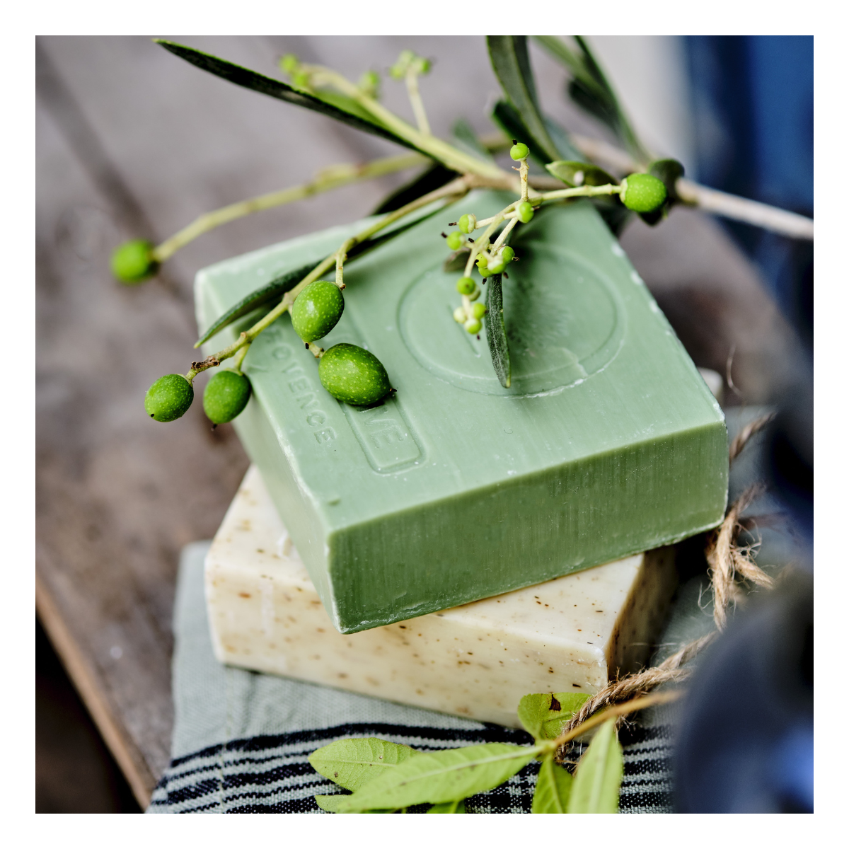 Thumbnail 3 - Oliviers & Co Natural Fig & Olive Soap