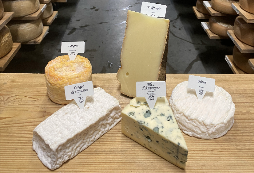 Thumbnail 3 - Mons Cheese Selection Box