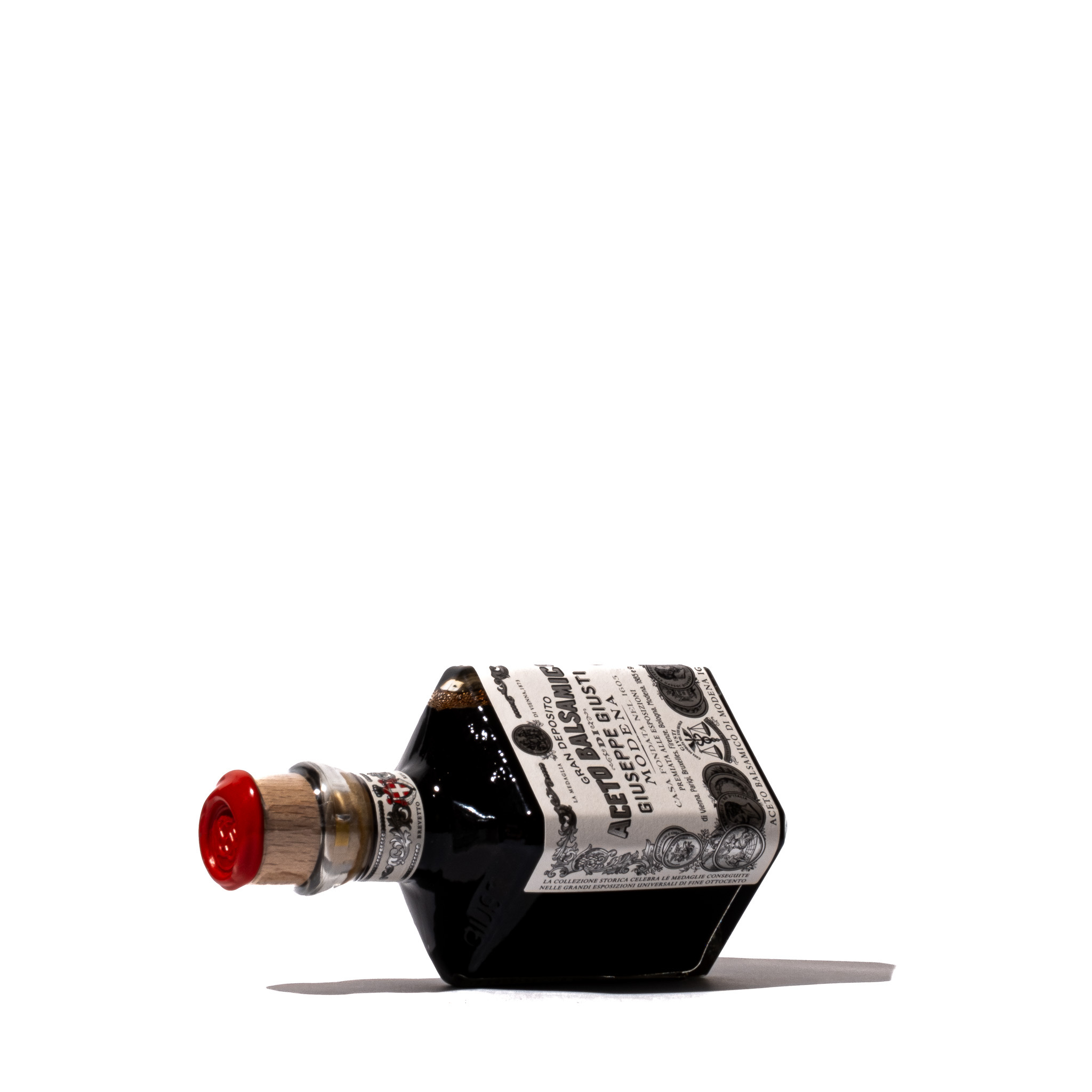 Thumbnail 5 - Giuseppe Giusti Silver Medal Balsamic Vinegar di Modena IGP