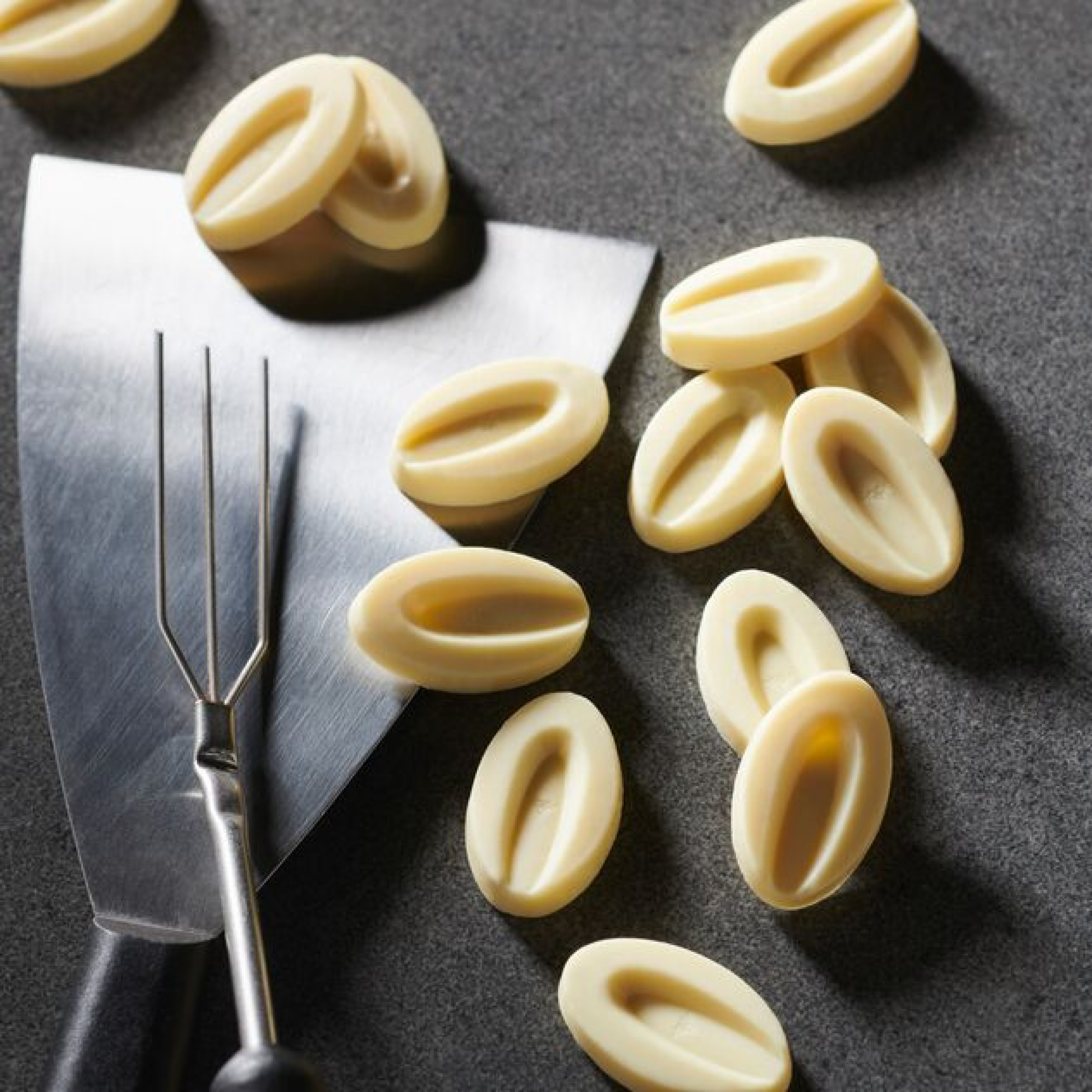 Thumbnail 2 - Valrhona Milk Ariaga Lactee 38%