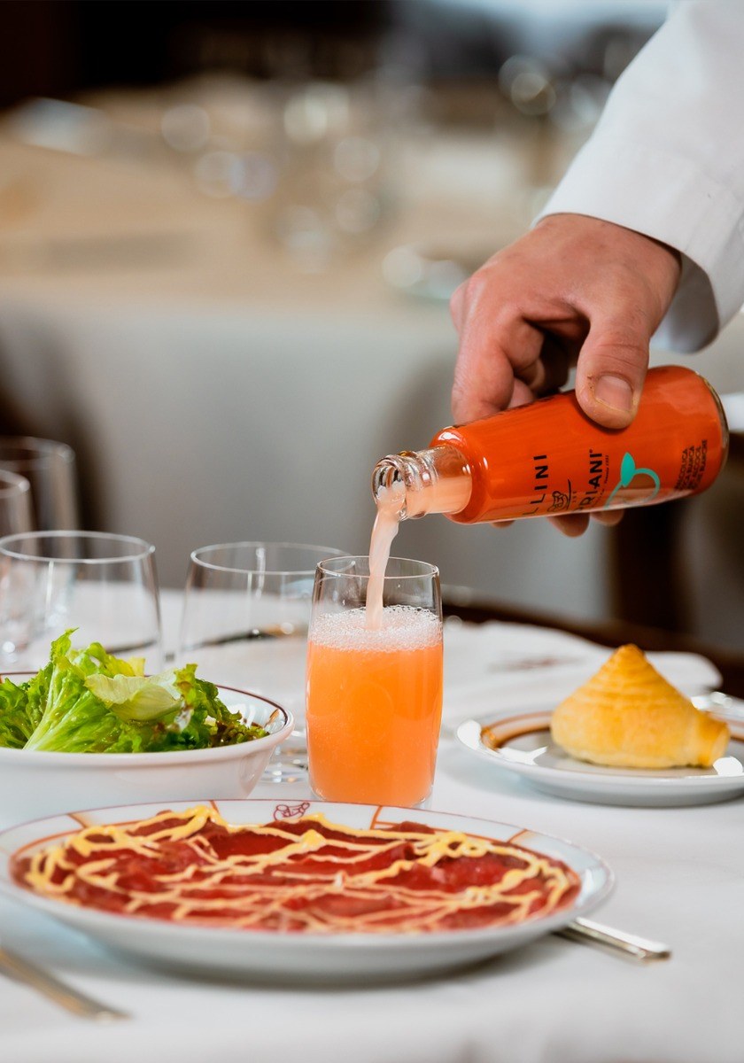 Thumbnail 3 - Alcohol-free Bellini Cipriani