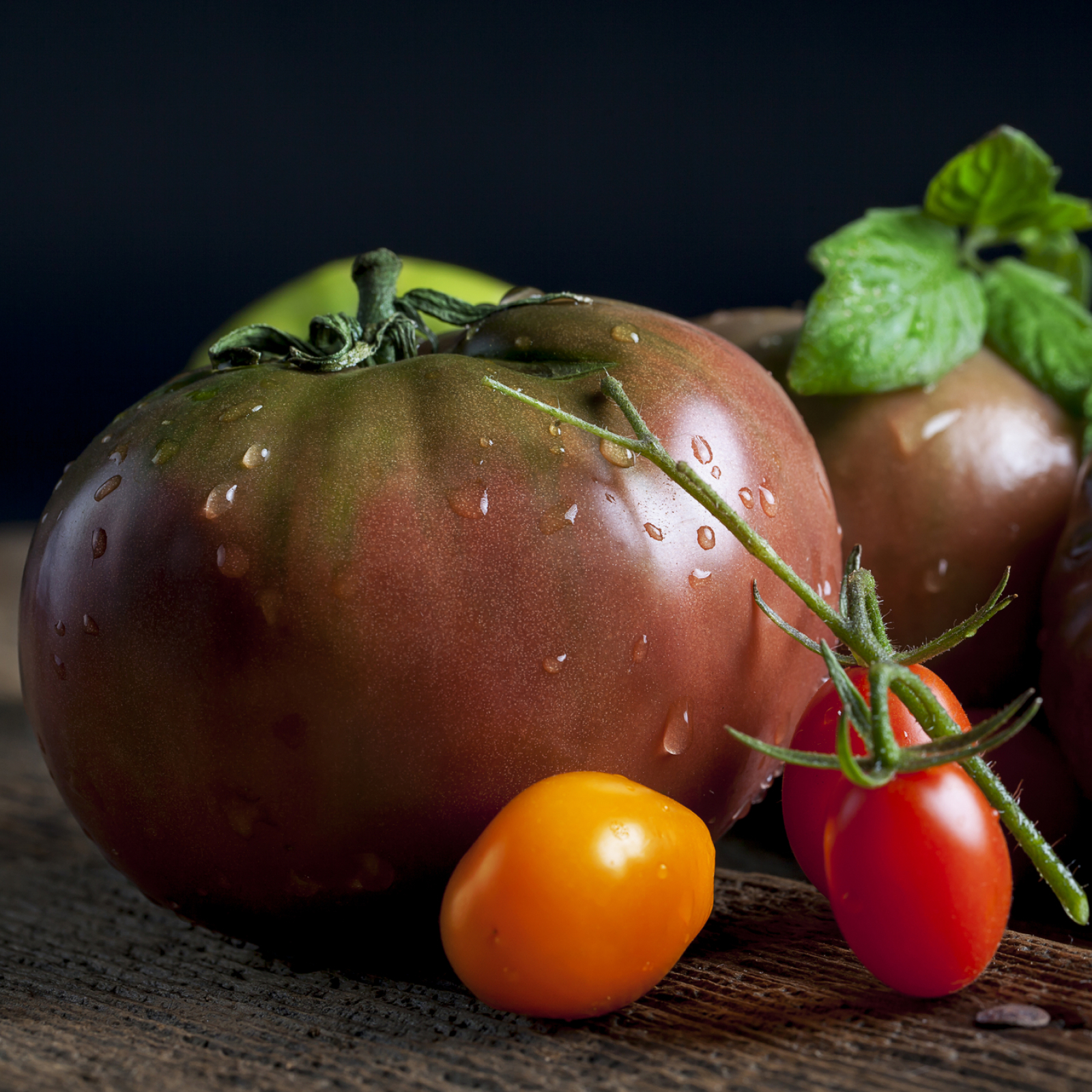 Thumbnail 2 - Heirloom Black Krim Tomatoes ( Noires de Crimée )