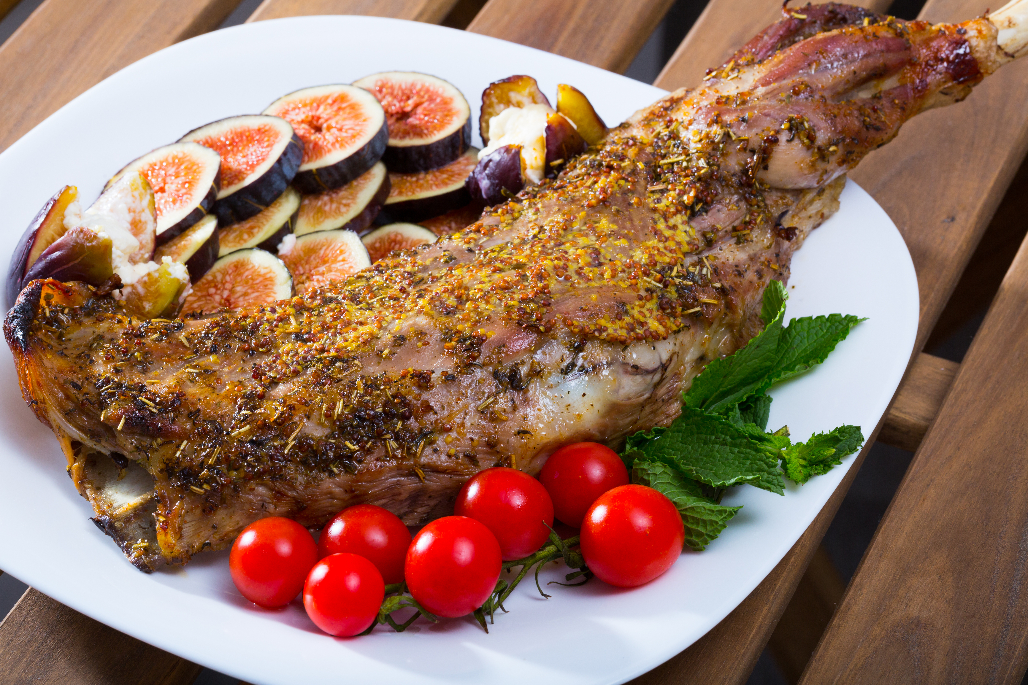 Thumbnail 2 - IGP Organic Gigot/Haunch of Suckling Milk-fed Lamb from Pyrenees