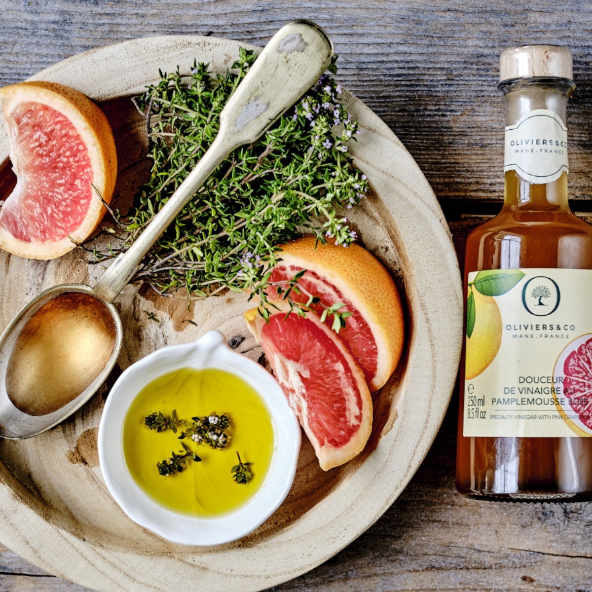 Thumbnail 2 - Oliviers & Co Pink Grapefruit Specialty Vinegar
