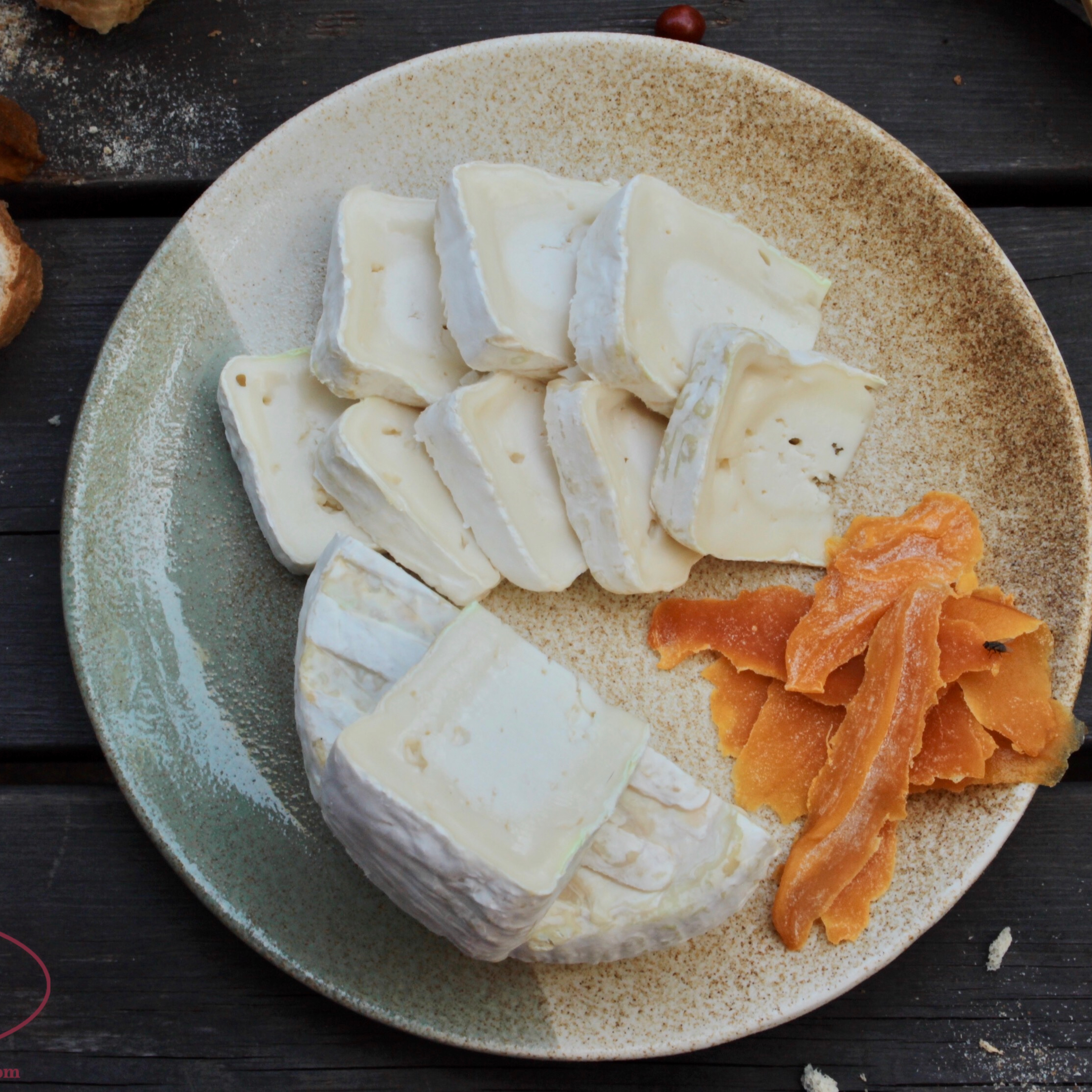 Thumbnail 2 - Malagos Petite La Regina