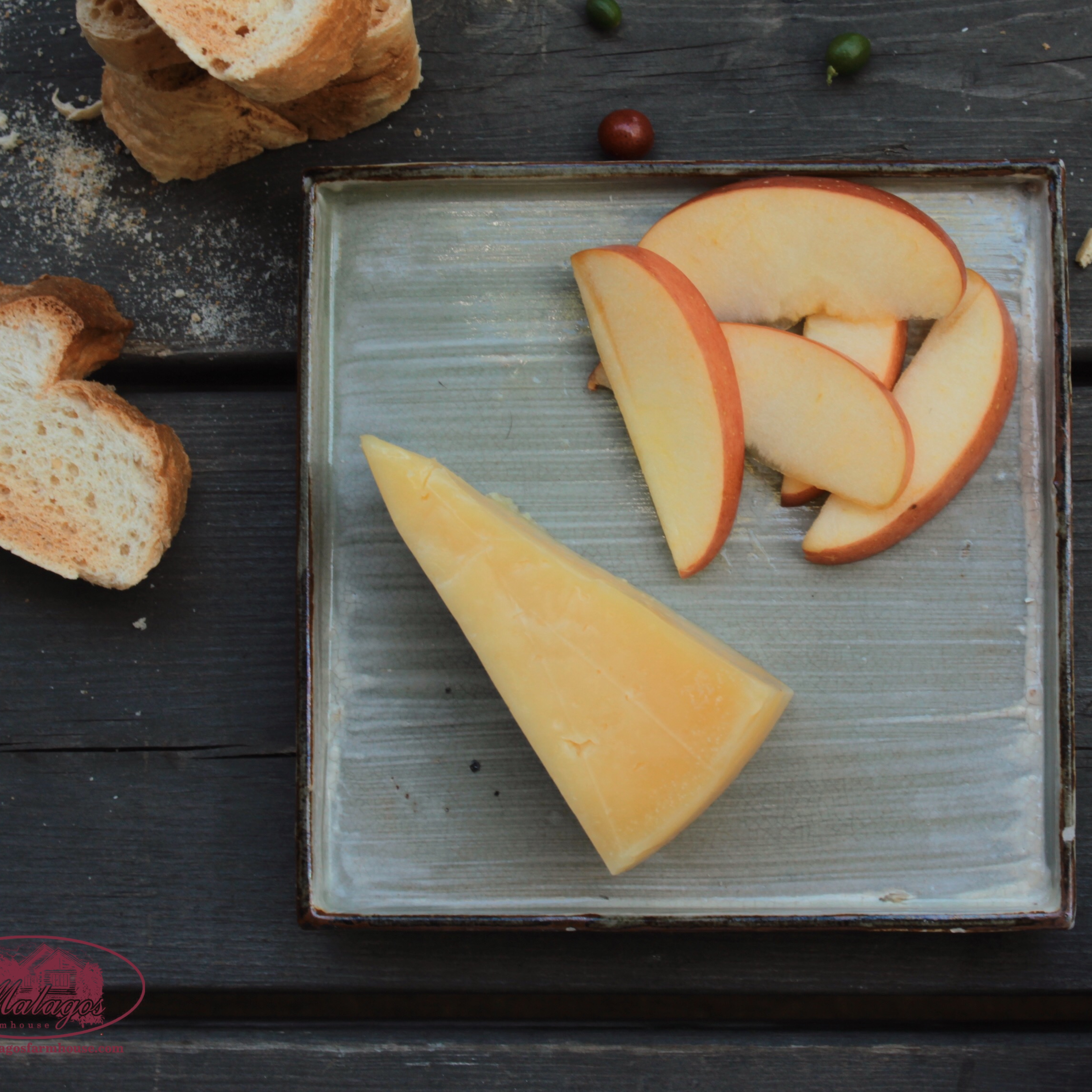 Thumbnail 2 - Malagos Queso Rustico